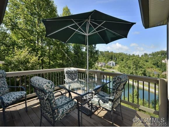 110 JENNY LIND DRIVE - Photo 16