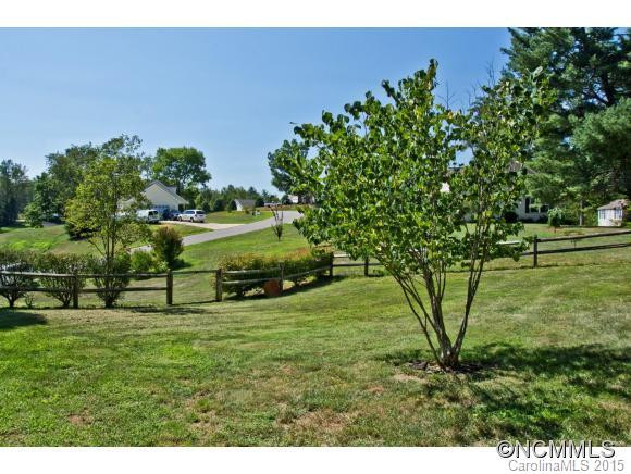 28 Chickwood Trail - Photo 3