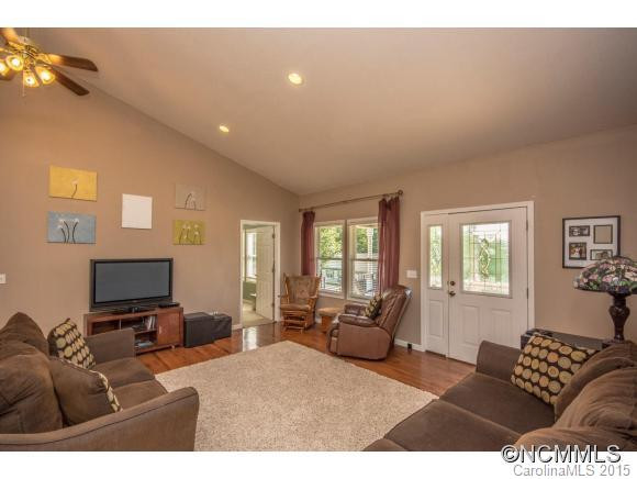 28 Chickwood Trail - Photo 5