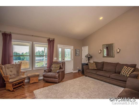 28 Chickwood Trail - Photo 7
