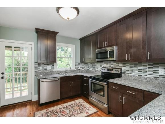 65 Brownwood - Photo 4