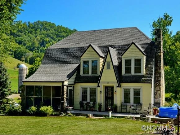 588 Green Valley Road