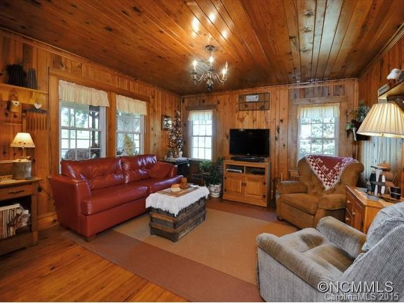 588 Green Valley Road - Photo 12