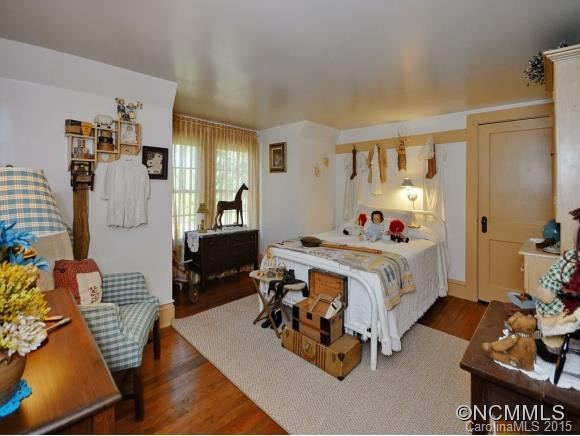 588 Green Valley Road - Photo 17
