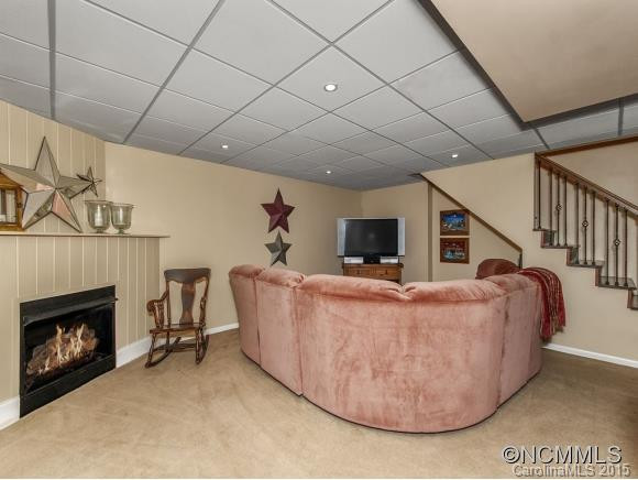 725 GREENWOOD DRIVE - Photo 17