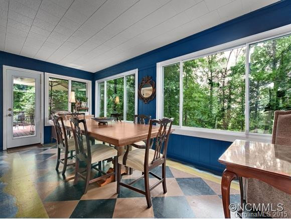 725 GREENWOOD DRIVE - Photo 10