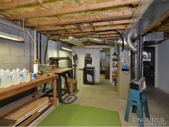 145 SURRY LANE - Photo 13