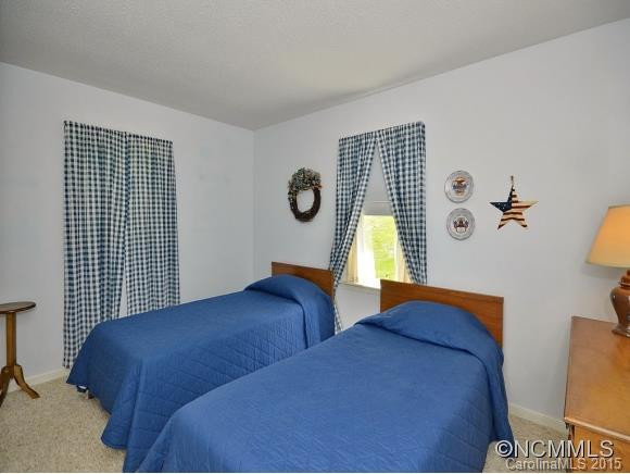 145 SURRY LANE - Photo 10