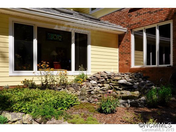 45 Sanctuary Drive - Photo 2