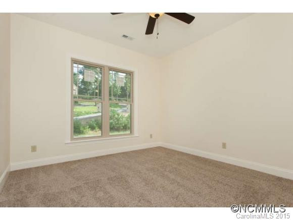 27 WHISPER WILLOW DRIVE - Photo 16