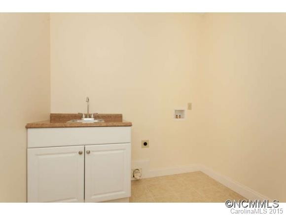 27 WHISPER WILLOW DRIVE - Photo 19
