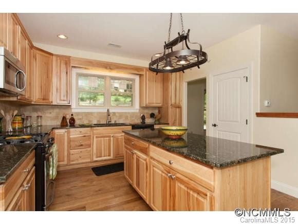 27 WHISPER WILLOW DRIVE - Photo 8