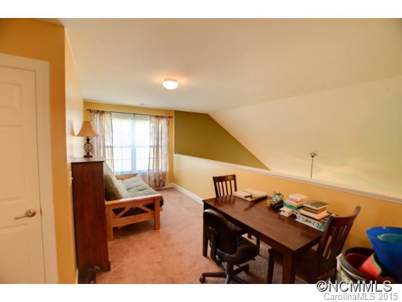 16 Stonebury Drive - Photo 14