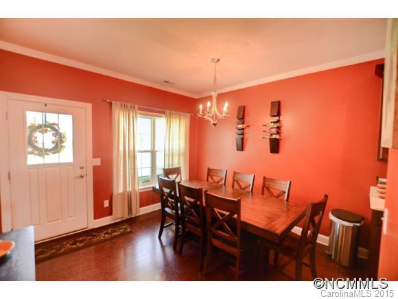 16 Stonebury Drive - Photo 3