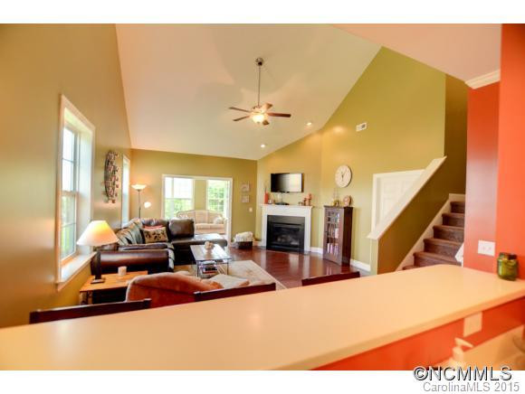 16 Stonebury Drive - Photo 5