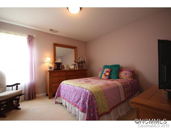 413 Wildbriar Road - Photo 13