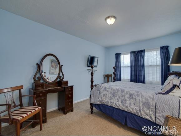 427 SIXTH AVENUE WEST - B-1 - Photo 5