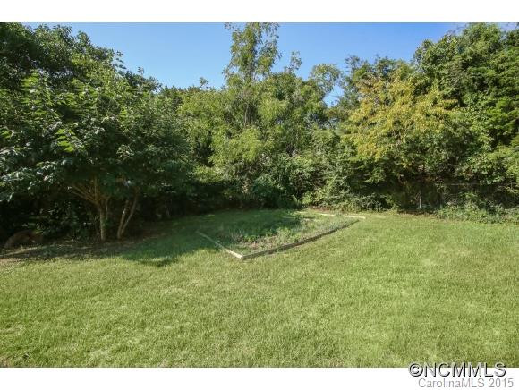 33 Madeline Ave - Photo 20