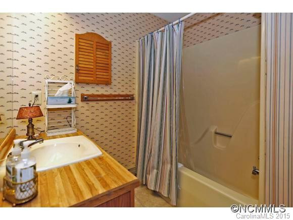 744 Laurel Ridge Road - Photo 17