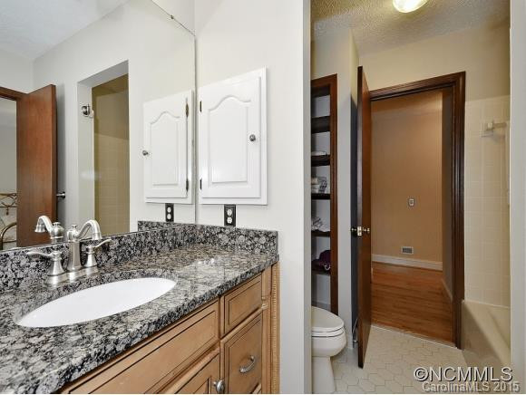 892 HIGH VISTA DRIVE - Photo 13