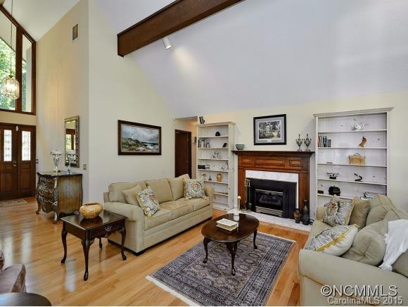 892 HIGH VISTA DRIVE - Photo 4