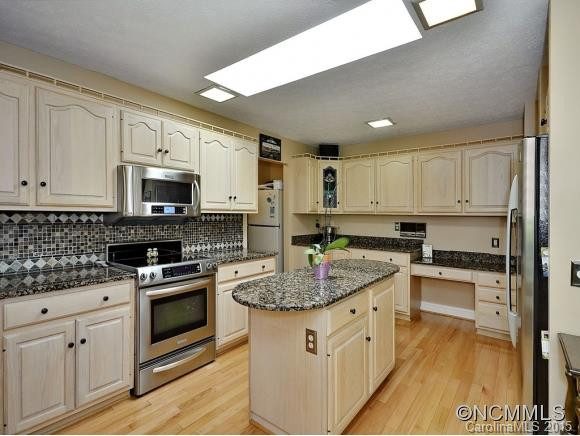 892 HIGH VISTA DRIVE - Photo 9
