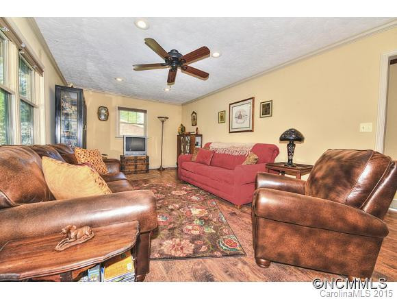 395 Tarheel Drive - Photo 12