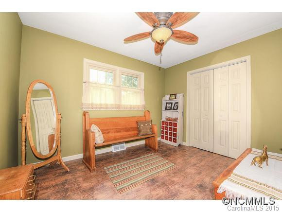 395 Tarheel Drive - Photo 17