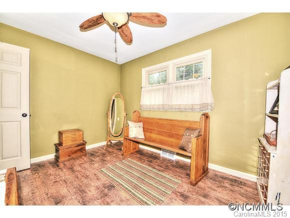 395 Tarheel Drive - Photo 18
