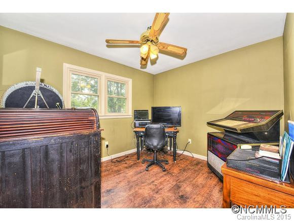 395 Tarheel Drive - Photo 20