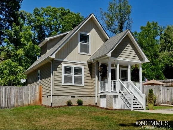 9 ASBURY COTTAGE DR