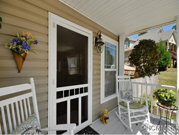 9 ASBURY COTTAGE DR - Photo 2