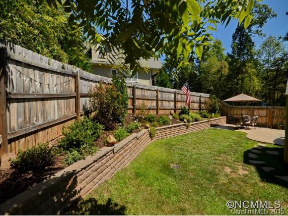 9 ASBURY COTTAGE DR - Photo 13
