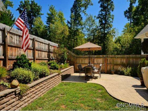 9 ASBURY COTTAGE DR - Photo 16