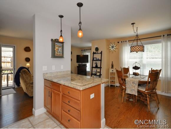 9 ASBURY COTTAGE DR - Photo 7