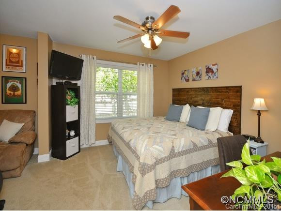 9 ASBURY COTTAGE DR - Photo 8