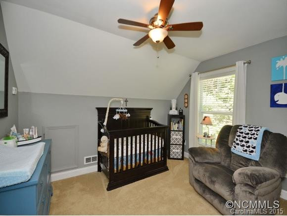 9 ASBURY COTTAGE DR - Photo 10