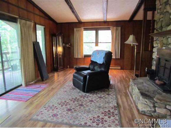 208 Sunset Drive - Photo 4