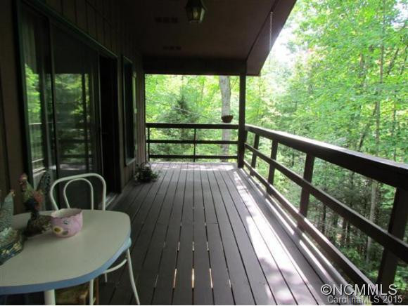 208 Sunset Drive - Photo 10