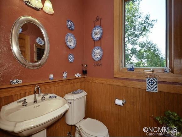 42 DAKOTA COURT - Photo 11