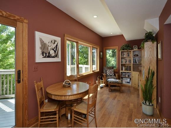 42 DAKOTA COURT - Photo 17