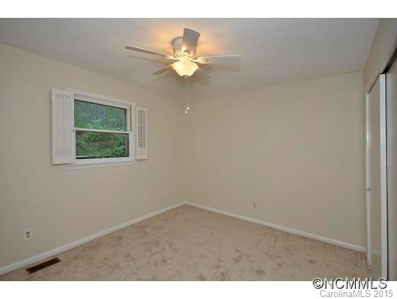 27 Kentwood Lane - Photo 14