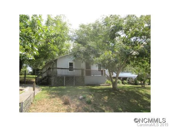 29 Oak Hill Circle