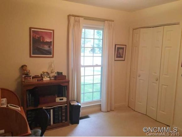 106 Southwick Court - Photo 3