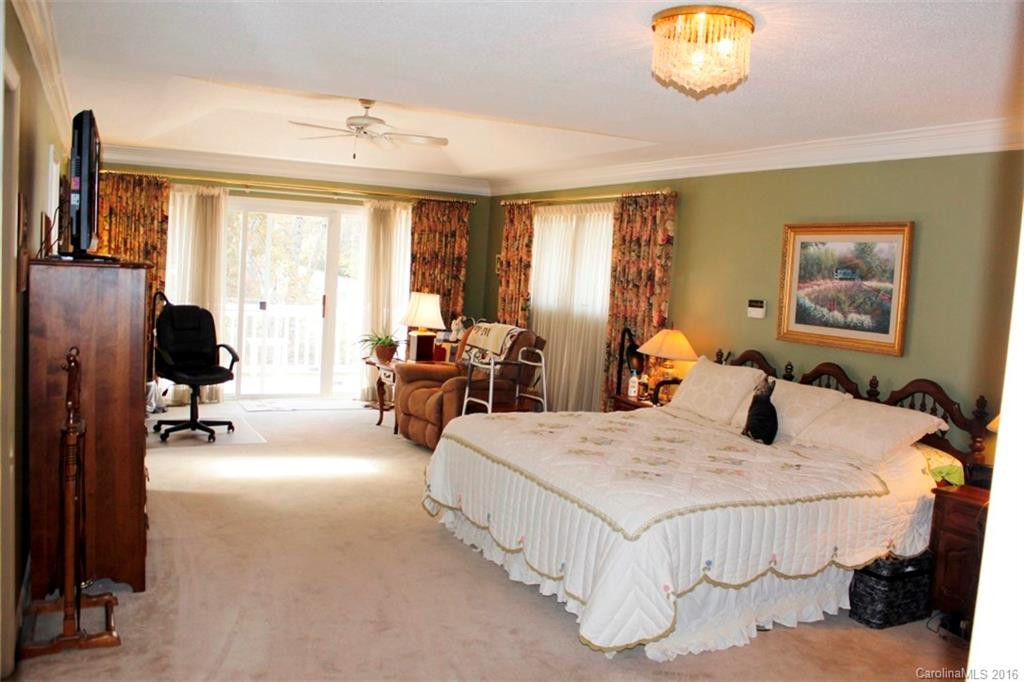 6 Sweetwater Oaks Drive #3-R - Photo 12