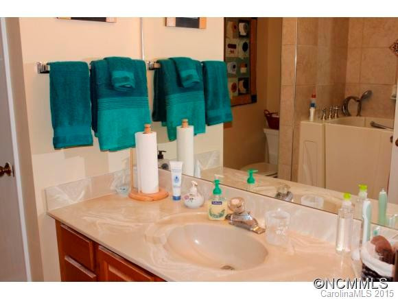 6 Sweetwater Oaks Drive #3-R - Photo 18
