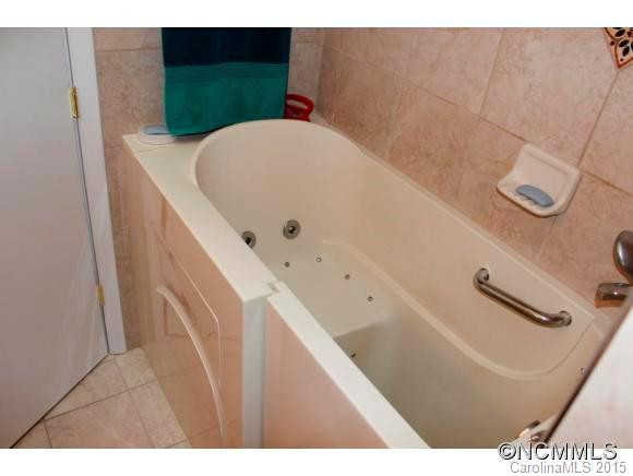 6 Sweetwater Oaks Drive #3-R - Photo 19