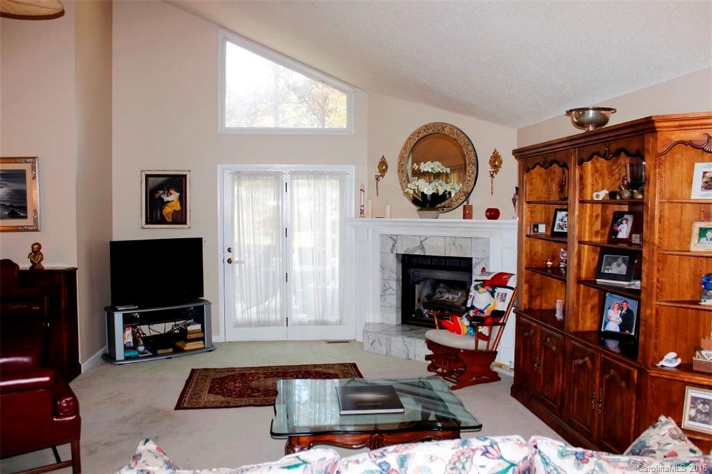 6 Sweetwater Oaks Drive #3-R - Photo 4