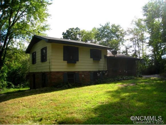 199 Columbia Circle - Photo 2