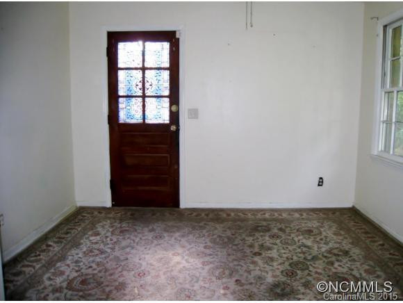 199 Columbia Circle - Photo 4